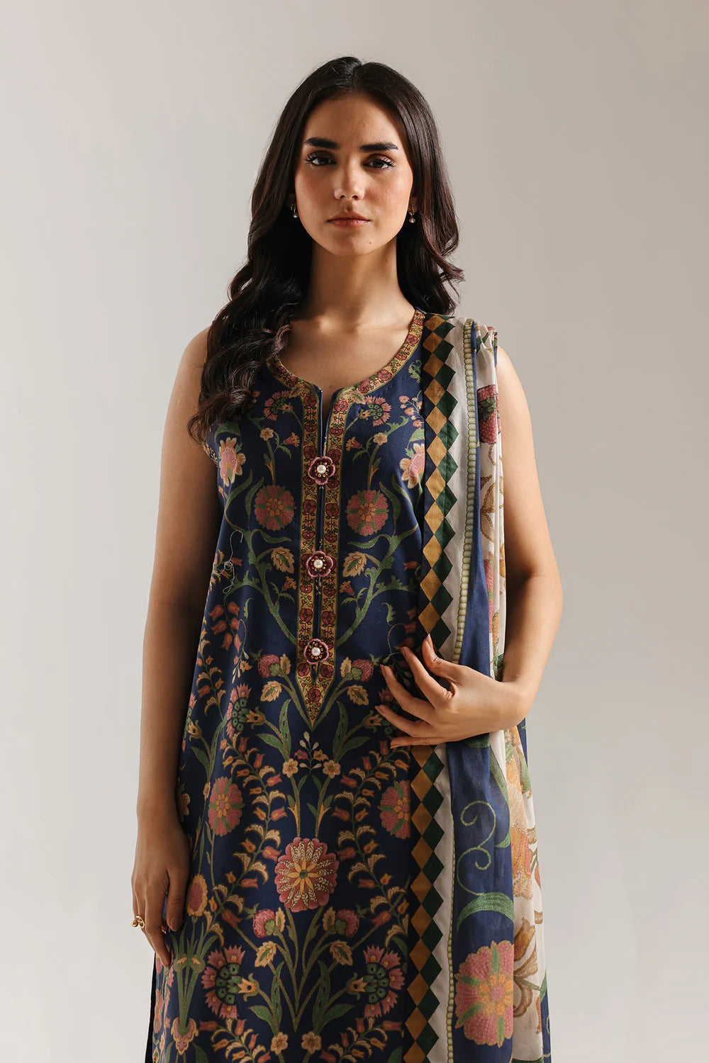 Ethnic Lawn