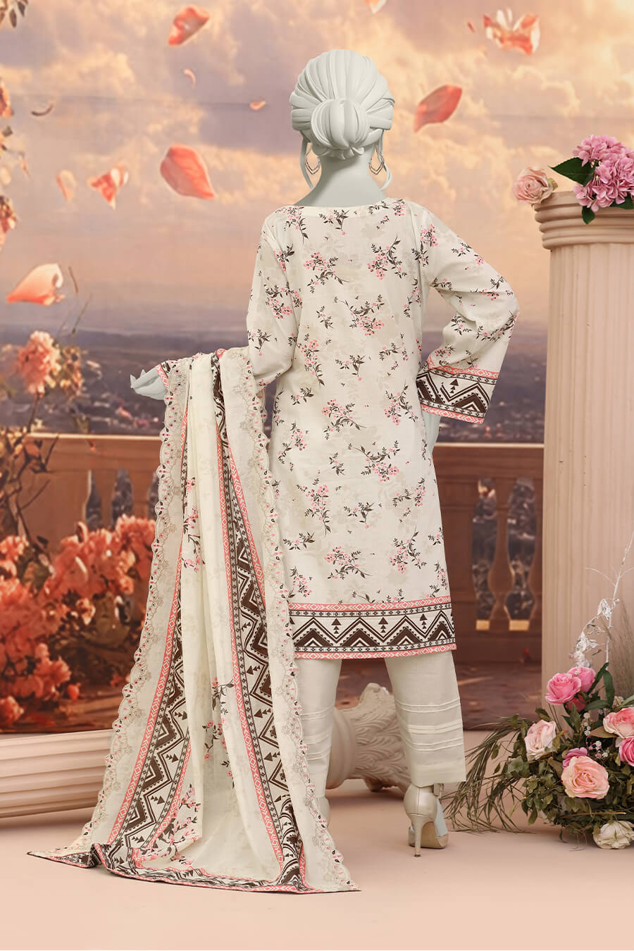 Almeerah Seher Ivory Grace Bloom